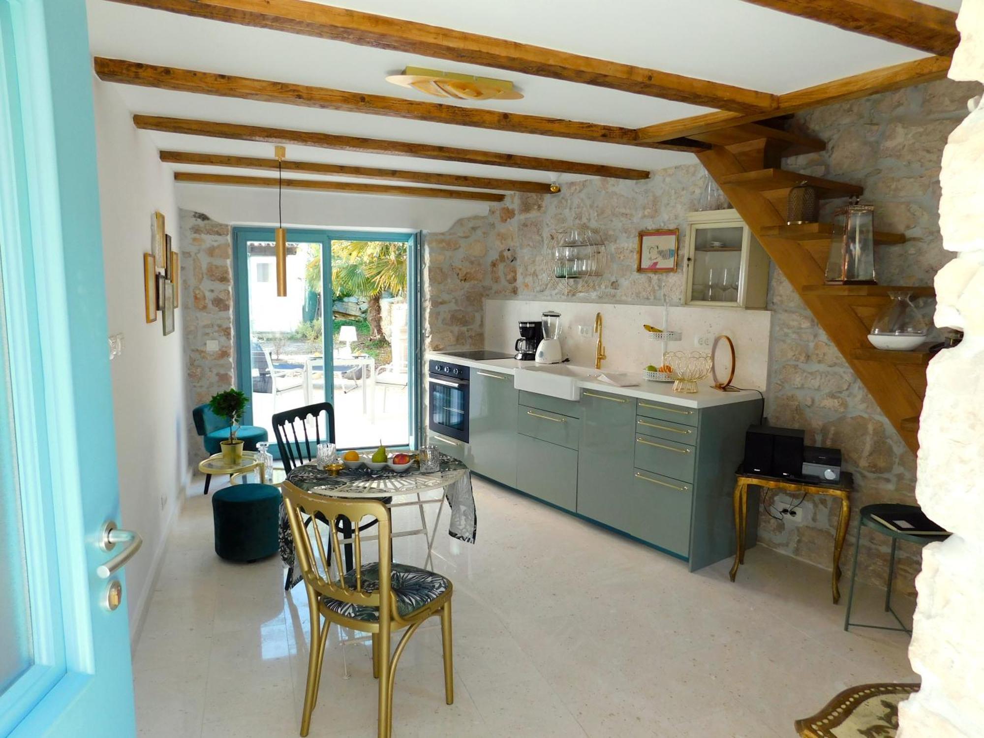 Bezauberndes Steinhaus Mit Garten In Der Altstadt Von Ρόβινι Εξωτερικό φωτογραφία